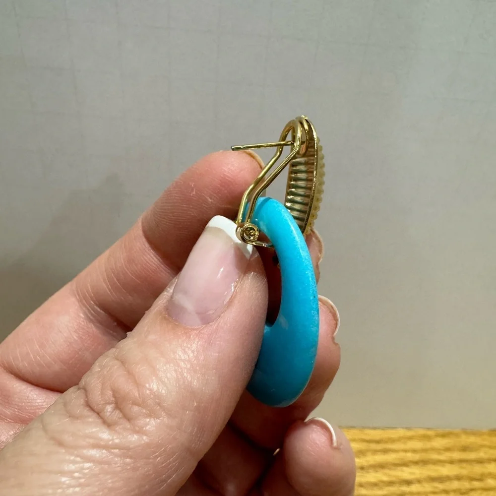 Vintage 1980s turquoise colored gold toned earrings with removable enhancers - Picture 5 of 5